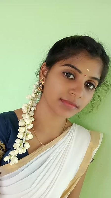 Bareilly Escorts near Bareilly Stadium